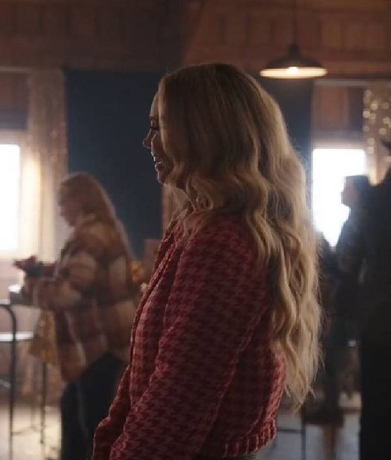 A Royal Montana Christmas 2025 Fiona Gubelmann Pink Jacket