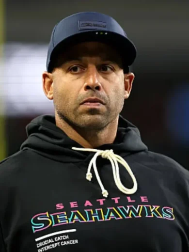 Aden Durde Seattle Seahawks 2025 Crucial Catch Hoodie