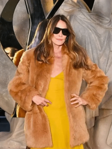 Carla Bruni PFW Photocall Brown Fur Coat