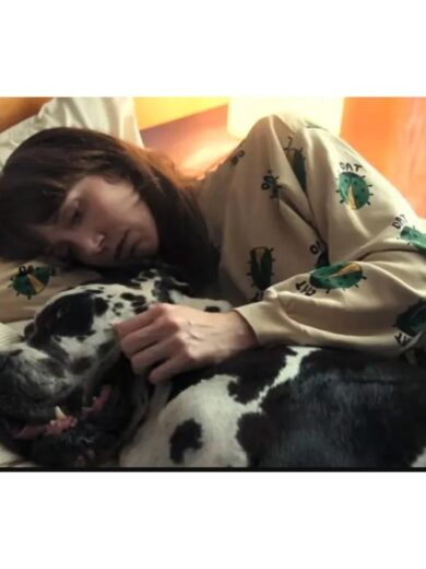 French Lover 2025 Sara Giraudeau Tao Bug Print Sweatshirt