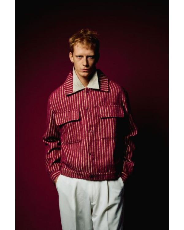 Make a statement with The Voice S28 Kenny Iko Red Striped Jacket. This bold piece adds a pop of color and flair to your outfit, perfect for any event.